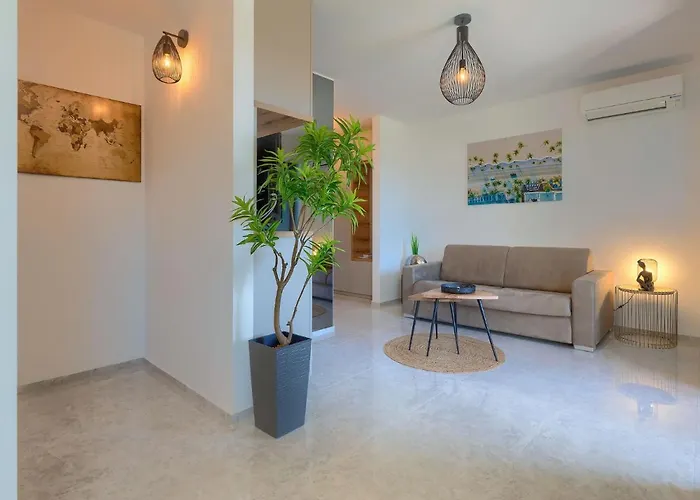 Lejlighed Wing 77 By Interhome Pula